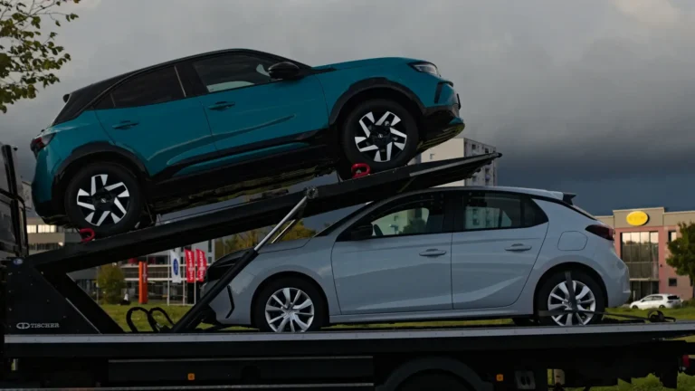 How Much to Ship a Car From Texas to California?